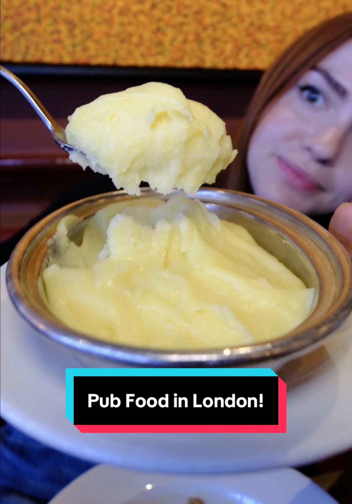 Sticky toffee pudding! #londonfood#pubfood#britishfood #guinness 