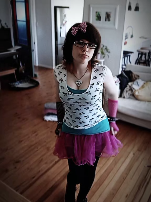 millionaires is so good ✌️😛 . . . #scenemo #09 #millionaires #scene #ilikemoney 