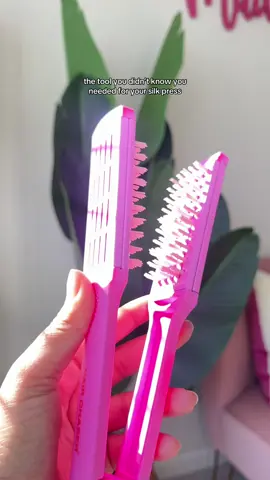 I’ve been looking for a good flat iron chaser and I found one right here on TikTok shop 🥰 #tiktokshopblackfriday #silkpressseason #silkpressnaturalhair #BFCM 