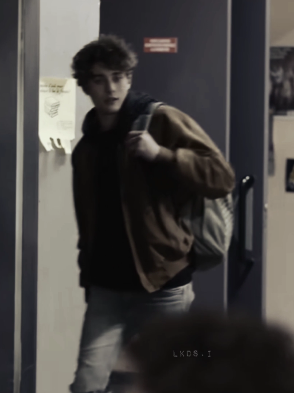 فتره المسلسل كانت تاريخيه #foryou #fyp#skamfrance