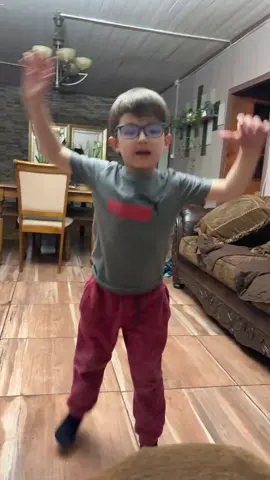 soy capo con volteras, voy al gimnasio🏋️‍♂️