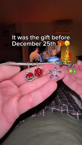 My girlfriend watched the first four episodes of Stranger Things 5 in one day 🤯. How about yours? #strangerthings #strangerthings5 #vecna #strangerthingscharm 