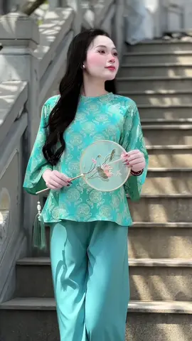 🌸 Gấm thọ sang – dáng chuẩn – mặc là yêu ngay #đồlamđichùa #setđồlam #đồđilễ #lễTết2025 #đầunămđẹpxinh   