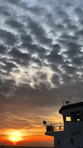 Sunrise pagi ini dari sisi PT SDO 🌅 #fyp #sunset #sunrise #senja #dumai 