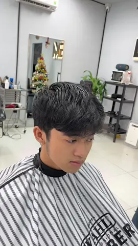 Hi Bro!!!...SidePart+Taper#CapCut #bếntre71 #xuhuongtiktok #barbershop 