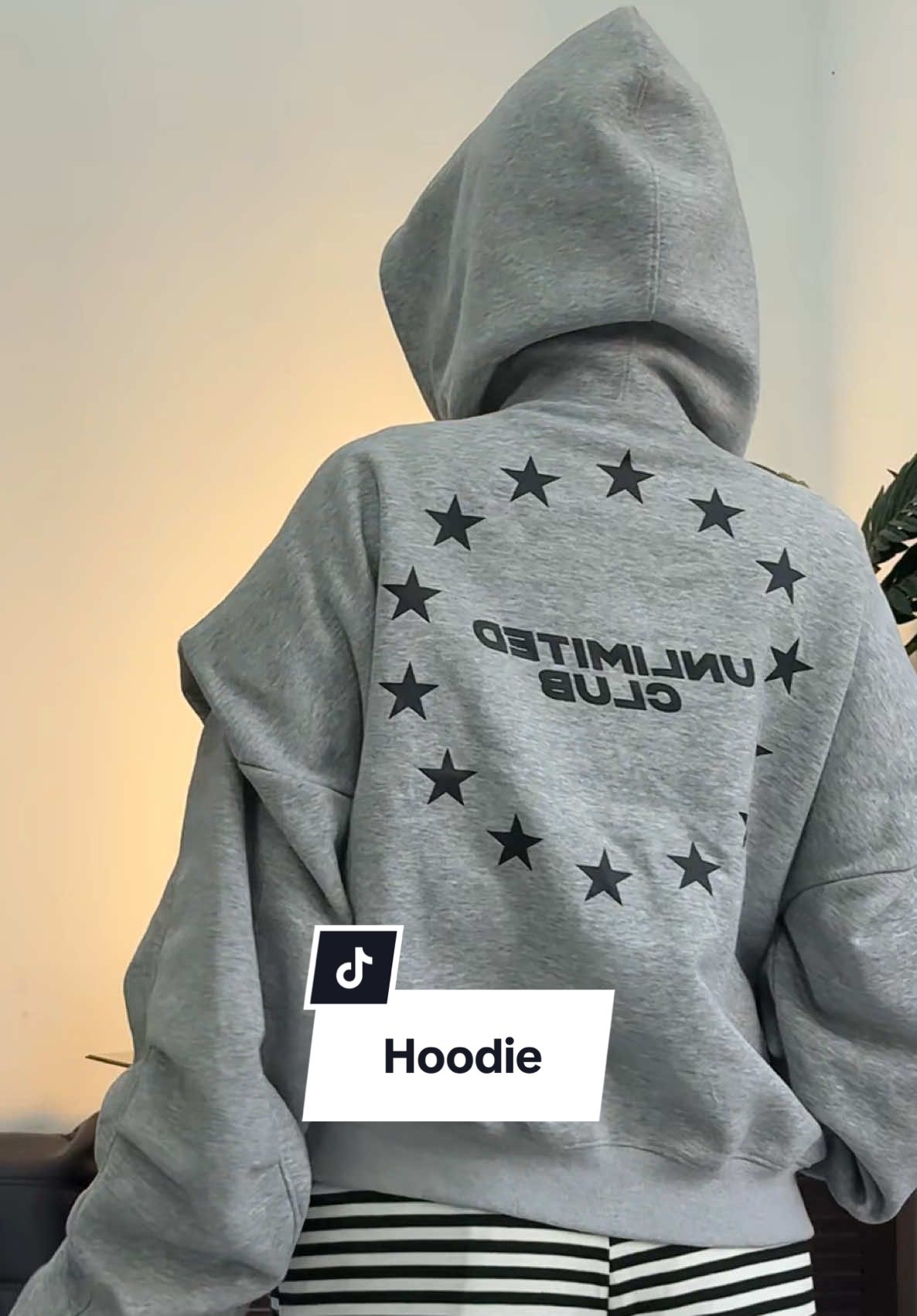 Hoodie có đệm vai #hoodie #thoitrang 