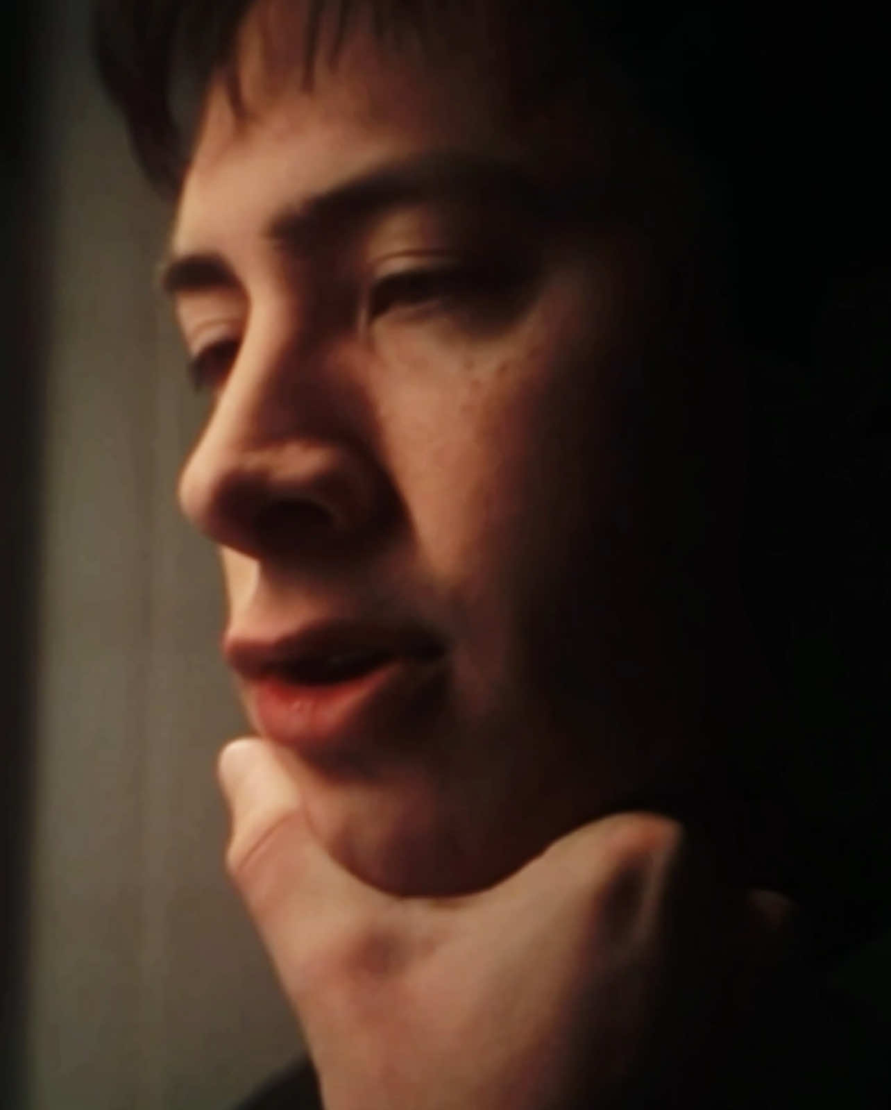 SHANE — heh get it “i need you” & “i can be needy” heh..//@sam — bloverq ₊˚⊹ ᰔ  scp: bttmscp #heatedrivalry #shanehollander #boyslove #hudsonwilliams #edit 