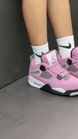 Jordan 4 Orchid | Message po kayo sa aming facebook page: XIAN KICKS or Click the link on my bio. 