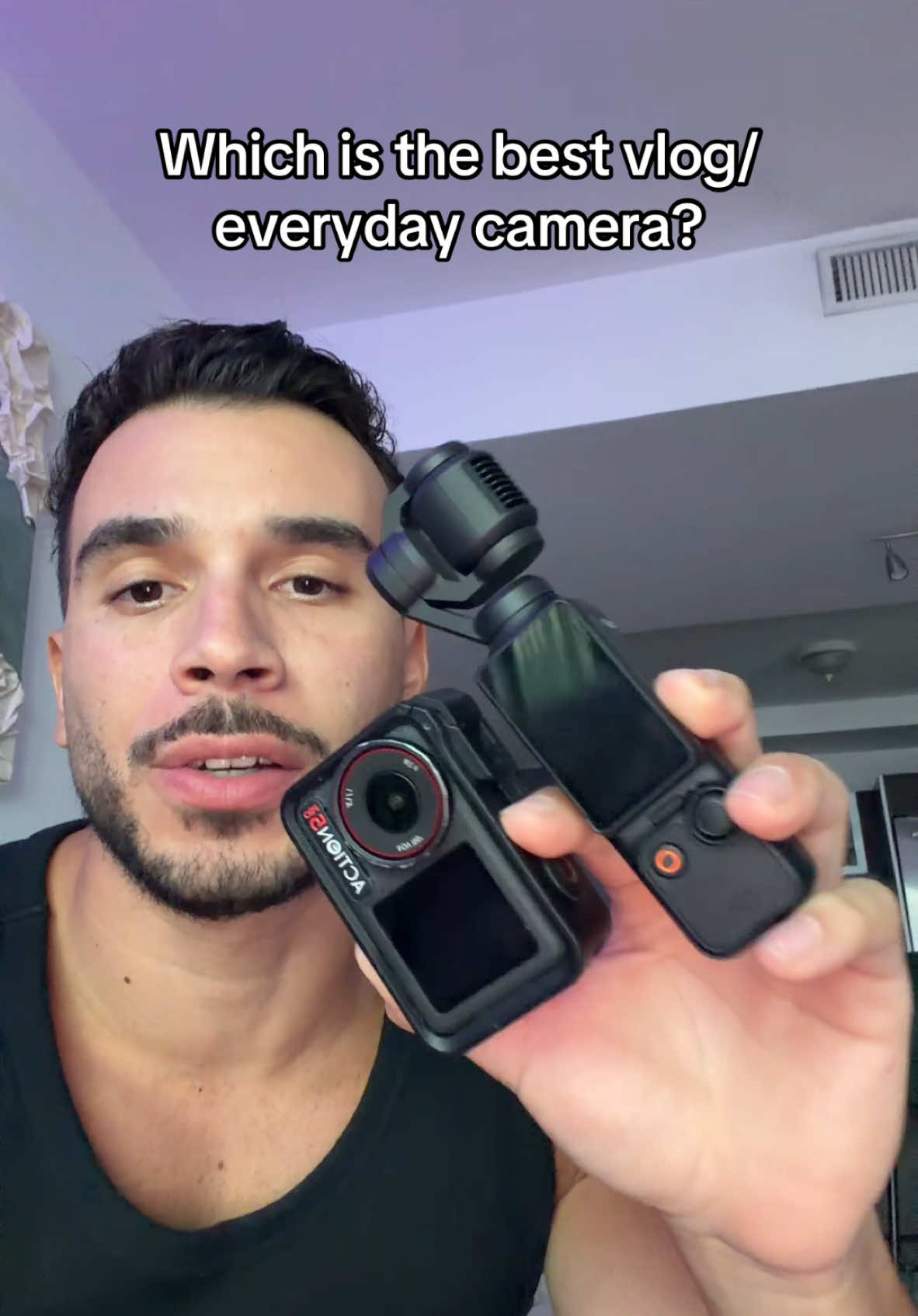 Best vlogging camera in my opinion #solotravel #contentcreatortips #traveltips 