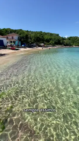 🌵 Um paraíso em Búzios - RJ 📍 De águas tranquilas e cristalinas, abrigada, boa para o mergulho.  🚶‍♂️ O seu acesso é feito a pé, a partir da Praia dos Ossos. Um casarão no estilo colonial faz desta praia o cartão postal de Búzios.  🌵 Na sua continuação está a Praia Azedinha. Ambas estão dentro de um APA. .. .. .. .. .. .. .. .. .. .. #buzios #buziosantigo #azedaeazedinha #buziosrj #buziosrj #buzioslifestyle #búziosbeach #privilegebuzios #buzios_rj #armaçãodosbúzios 