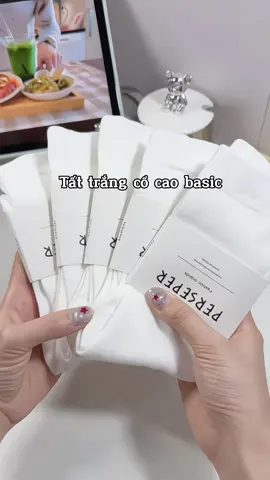 Tui tưởng ai cũng có chứ ta #tatvococao #vocotton #tatvotrang #xuhuong #tiemrevieww 