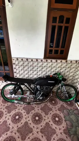 #smtgarage #wongremekgank #njnyleporjaya #promomakangajian #herexmalangselatan 