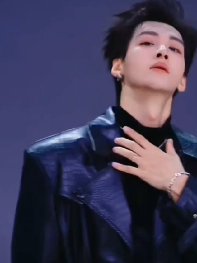 มาเลยจ้าเสือเหยื่อพร้อมแล้ว😁😁😘😘🤭🤭 #卡其喵ᴴ¹³¹ 🐈‍⬛ #คาชิเมียว #เสี่ยวชี  #Kaqimiao #H131-笑脸给多了