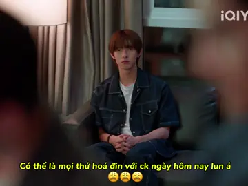 Mọi thứ hoá đin với ck giồiiii 🫩😞🥀 #poohpavel #poohkrittin #pavelphoom #goddessblessyoufromdeath #xh 