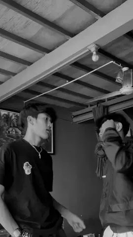 sumpilll mereka pkl nya tinggal 1 hari lagi??? yahhh padahal mereka dah ku anggap di bagian srotopp, teruss kalok mereka udah selesai pkl nya srotop jadi ber 4 lagi dongg😞, mas yokk tolong masukin aja mereka ke srotop 😞😞😞 @bambangsuwito @mmdbgsadyto  #fyppppppppppppppppppppppp #followme #bambanglovers #bagaslovers 