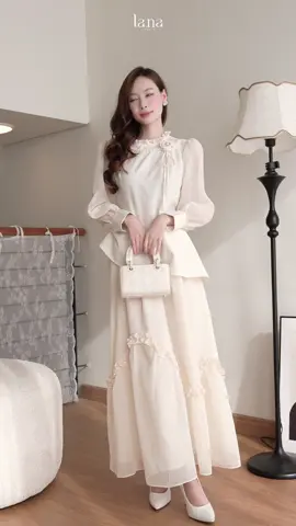 Chất liệu nhẹ, thoải mái, hợp thời tiết giao mùa mà vẫn giữ trọn sự nữ tính #SV424 #thờitrang #lanadesignvn 