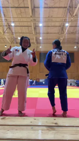 @🤼‍♀️Jangeunsil🏅  Бид 2 хичээсэн шүү😂 We really tried😅