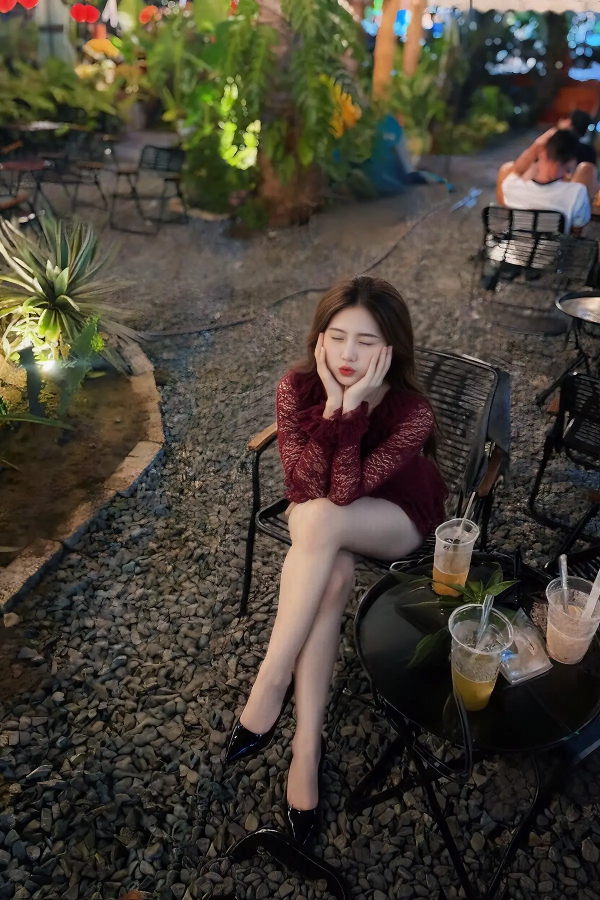 Ở thế giới mà cái gì cũng nói được  Thì chúng ta chỉ nên tin những gì họ làm được 