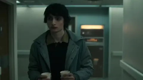 ja peguem as cartas ai rs #finnwolfhard #mikewheeler #fyp #hawkins 