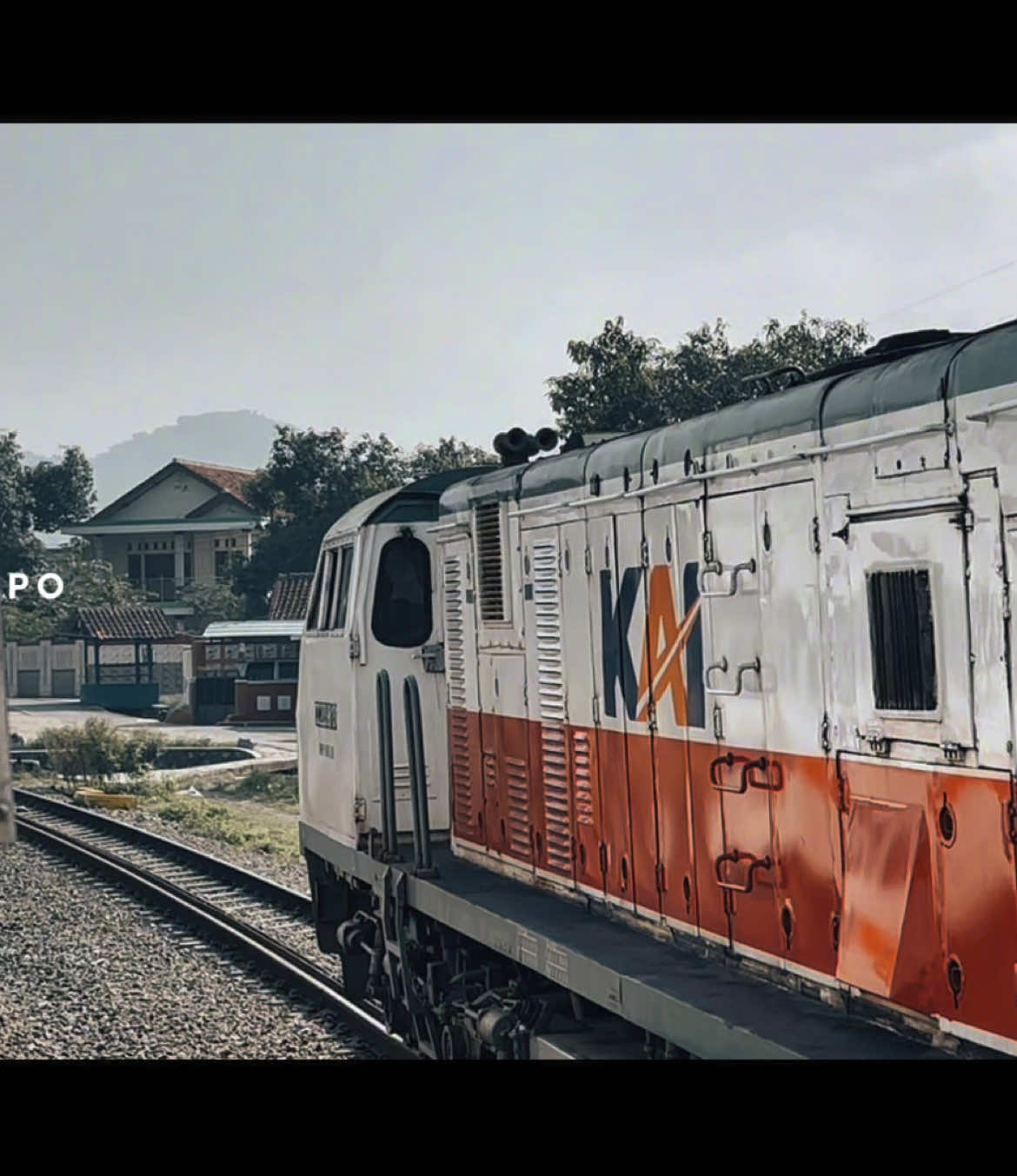 sepur bagian raiso ngapusi🤓. . #fypシ゚ #videokeretaapi #cinematic #cinematictrain 
