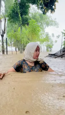 4 uro ka banjir hana ie tren”#musibah#pidie_jaya#merdu#ngampong_dayah_kruet