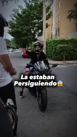 La estaban persiguiendo!!😱😡🥶 #alerta #motovlog #biker #motos #peligro 