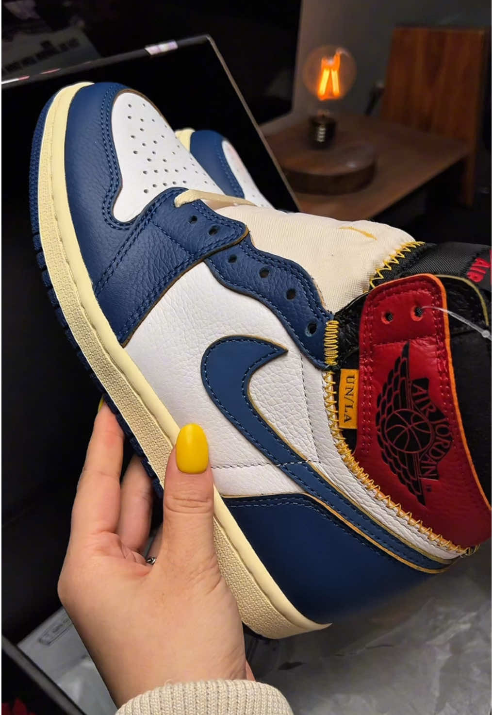 正直…この靴、レベル違いでカッコよすぎ。#nike #高校生 #スニーカー #airjordan1 #union #air #retro #high 