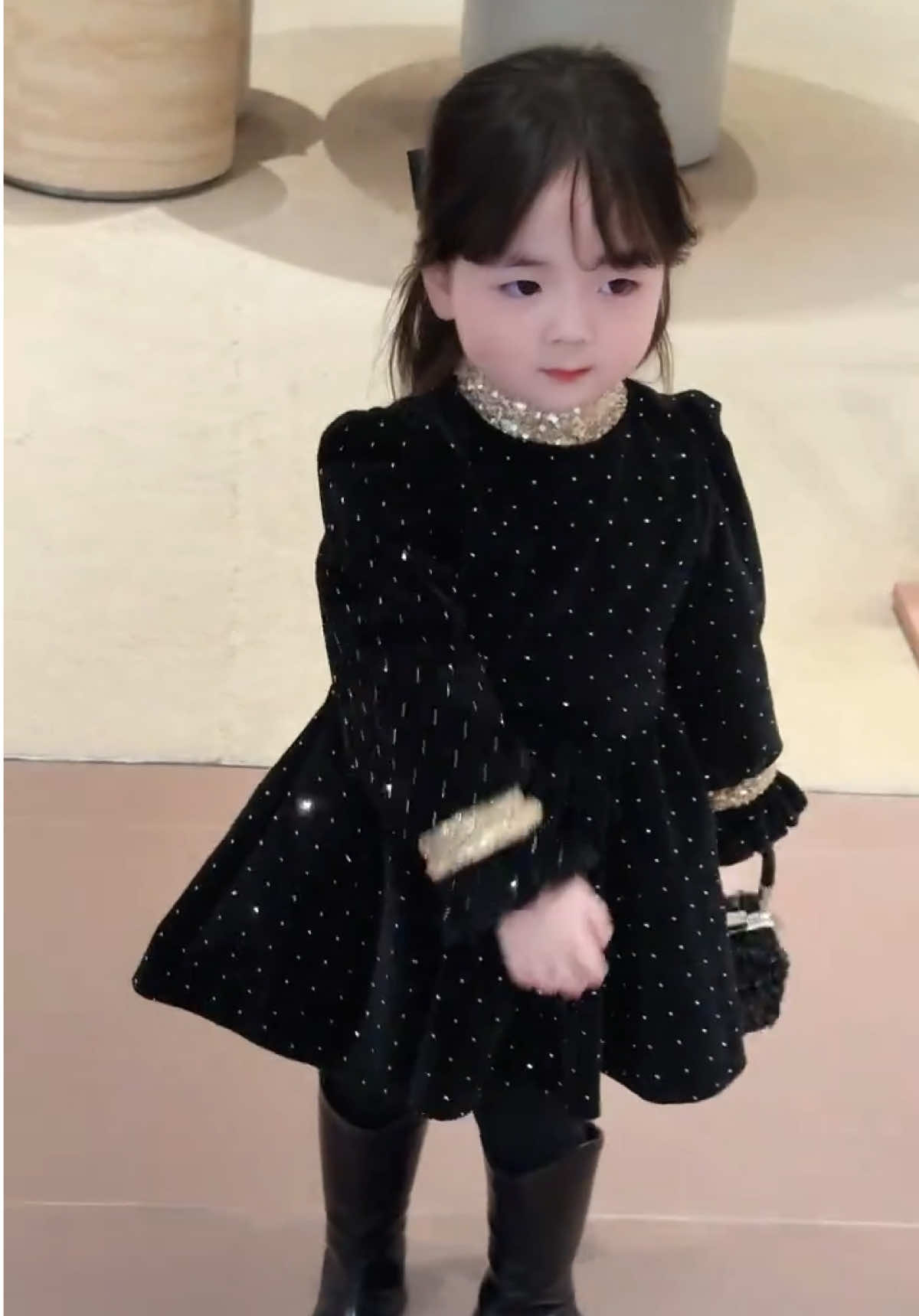 #xuhuong #aoquantreem #trending #thoitrangchobe #viral 