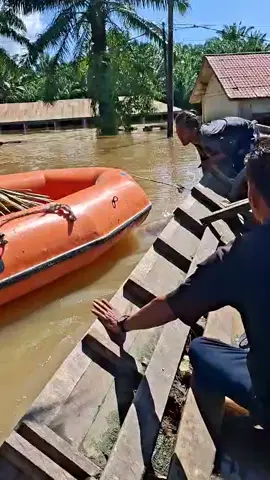 lagi dan lagi 29 NOV 2025 melanda desa CotBayu.  #beritaaceh#trumontengah#banjirkiriman#kutacaneacehtenggara #subulussalamsultandaulat