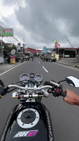 #ninjamodifikasi #kawasakininja #twostroke #2taklovers #ninjass #2stroke #ninjar #ninjaR #ninja2tak #fyp #masukberandafyp #xyzb #foryou #foryoupage