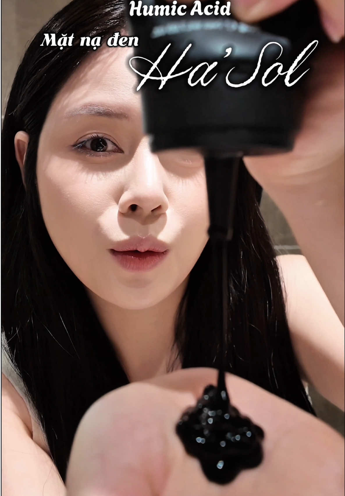 Chăm tóc thì cũng phải chăm cả da đầu nữa nha, em mặt nạ đen Ha’sol này xứng đáng được thêm vào routine chăm tóc đó mấy bà #matnahasol #taytebaochetdadau #haircareroutine 