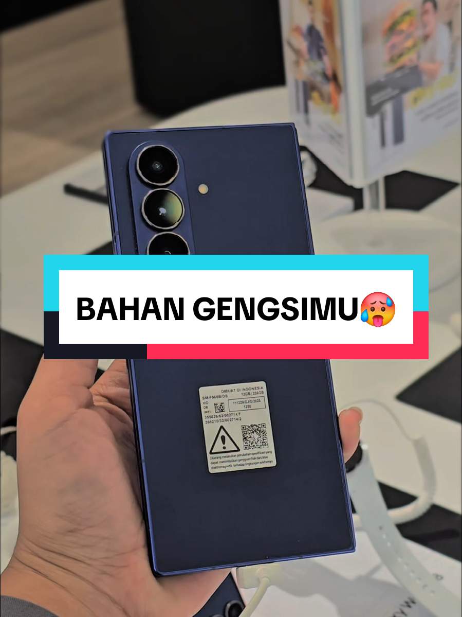 mimin kasih promo khusus yang komen 5 orang pertama nih 😁 #samsung #samsunggalaxy #samsungindonesia #Galaxy Z Fold 7 #galaxyzflip7 