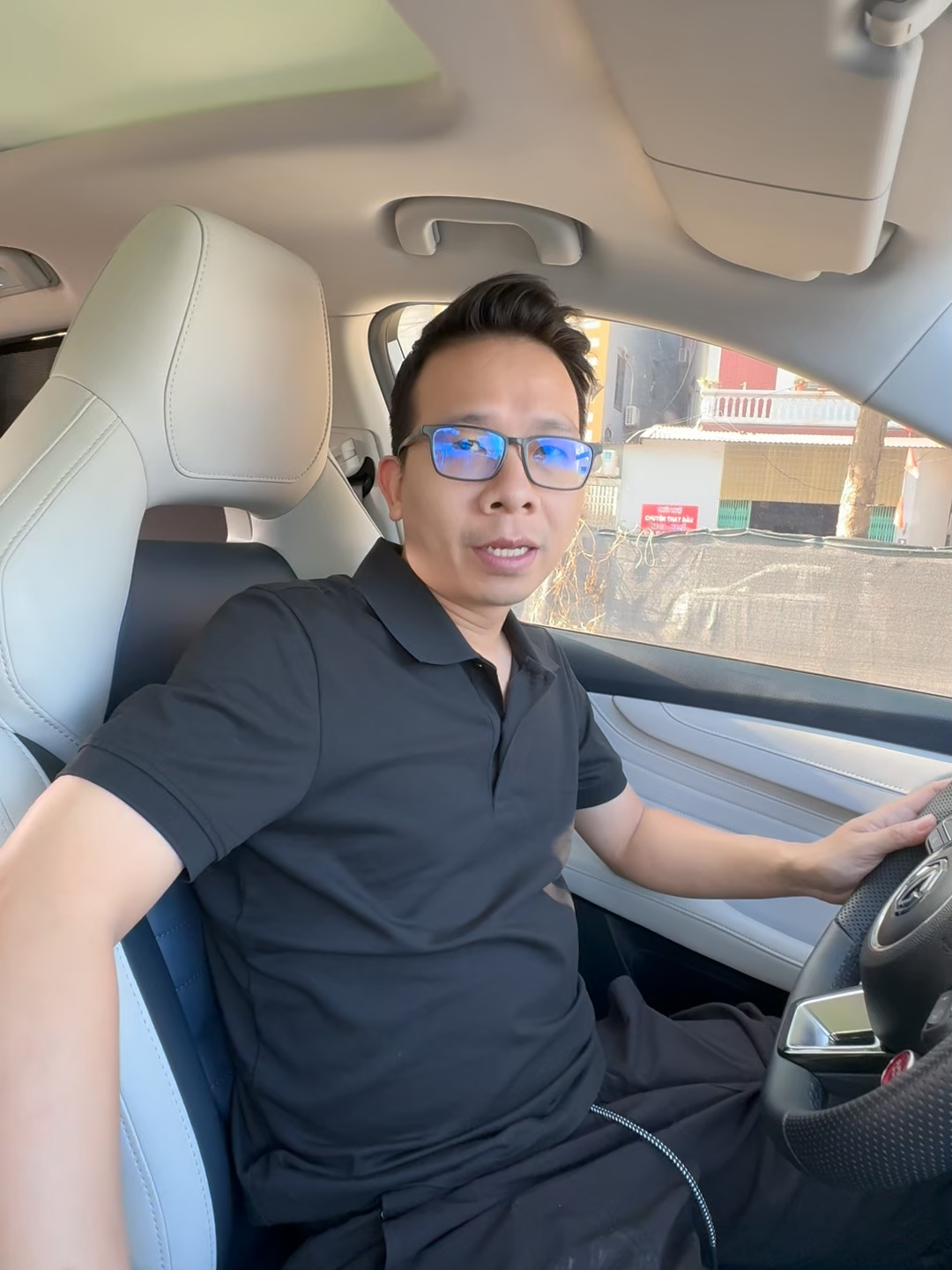 Lau nội thất ô tô sinh học Fuwa3e