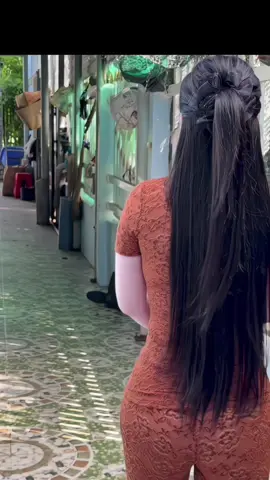 Nhìn dáng đoán tên 😂😂#71bentre_xinchao🌴 #nhacmientay #xuhuongtiktok #nhactrutinh #xh 