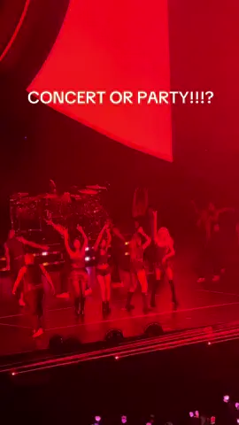 JUMP X BOOMBAYAH #blackpinkdeadlineworldtour2025 #deadline_in_bulacan #blackpink 