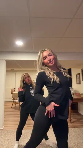 AYE back at it #fyp #dance #chanel @Abbey 