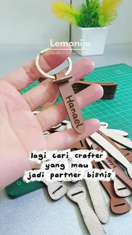 yukkk... kita sama2 berbisnis... sama2 saling membutuhkan... sama2 saling memberi ide... biar bisnis kita sama2 tumbuh... aku cukup terbuka dengan berbagai macam ide semoga kita berjodoh...jadi partner yang baik... aamiinn... #handmade #crafter #custom #partner 