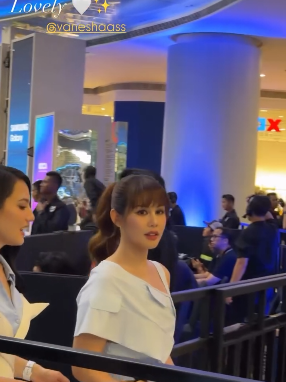 cantik cantik #vaneshaprescilla #pevitapearce 