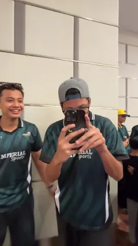 apa yang ehin tengokk? #fyp #fypbrunei #CelebrityAllStar #aiteam #aiehin 