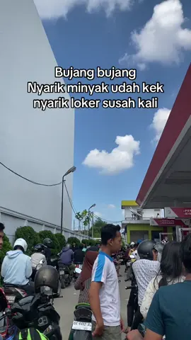 Sumatra utara lagi susah susah nya nyarik minyak😭😭#foryoupage #xybca #soundviral #foryoupage❤️❤️ #foryou 