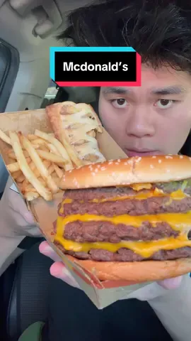 they highk needa add this to the @McDonald’s menu… it’s so much protein #mcdonalds #mukbanger #quarterpounder #viralllllll #fypage 