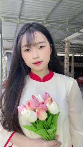 Sẽ có 1 ngày nơi ngoại thành xa anh sẽ về thăm ❤️#b#bemay2kk6x#xhtiktok