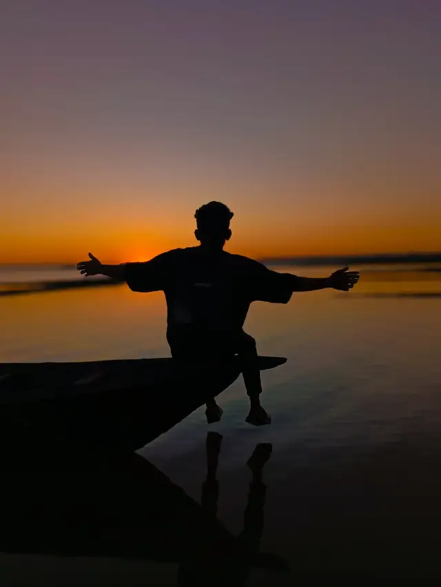 #outfit cowok berwarna 