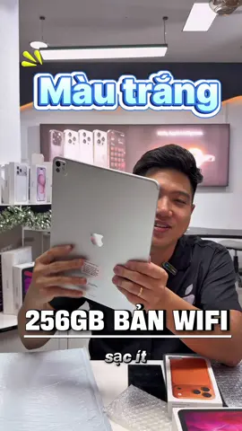 iPad Pro M4 13inch 256gb wifi zin keng lướt sạc ít / màu trắng sliver. #ipadpro #ipadprom4 