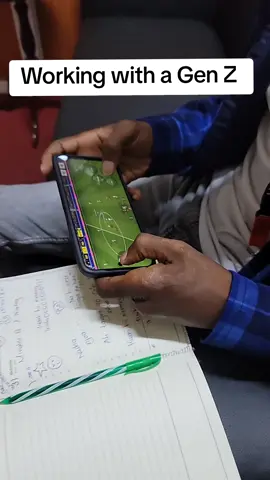 Huyu Gen Z anafanya kazi kweli😂😂 #fyppppppppppppppppppppppp #viral #corporatehumor #trendingvideo #WeekendVibes @Kagure Nginga😍 