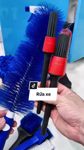 Combo dụng cụ rửa xe cho cả ô tô và xe máy. #dungcuruaxe #comboruaxe #xabongbottuyet #ruaxeoto #ruaxemay 