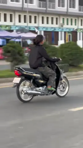 Post del del ot pkan na ai?😋#fyp #ស្លាញ់ការលេងម៉ូតូ #សុំ❤️ម្នាក់មួយមកok🙏❤️ #ស្លាញ់ការាប់អាន❤❤🥰 