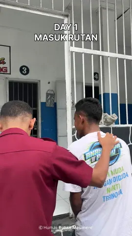 Rumah Tahanan Negara, yaitu tempat penahanan bagi tersangka atau terdakwa selama proses penyidikan, penuntutan, dan pemeriksaan di persidangan sebelum ada putusan pengadilan yang berkekuatan hukum tetap. #SetahunBerdampak  #KemenimpasRI #DitjenpasRI #KanwilDitjenPasNTT #RutanMaumereHoro