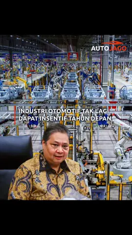 Tahun depan insentif otomotif akan dihapuskan. Masih perlu gak sih, insentif untuk otomotif? Gimana menurut kalian nih? @Jakarta Auto Week #AutoJago #GJAW2025 #InsentifOtomotif 