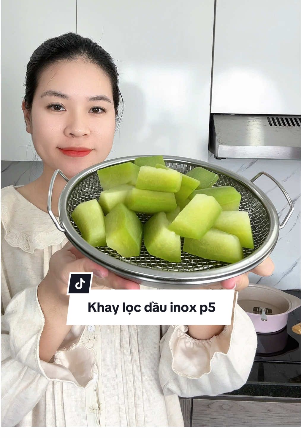 Trả lời @Hoài Đang Chăm Tóc sắm cái khay lọc dầu này trong nhà rất là tiện lợi. #changreview23 #khaylocdau #khaylocdauinox #khaylocdauchienran #giadung 